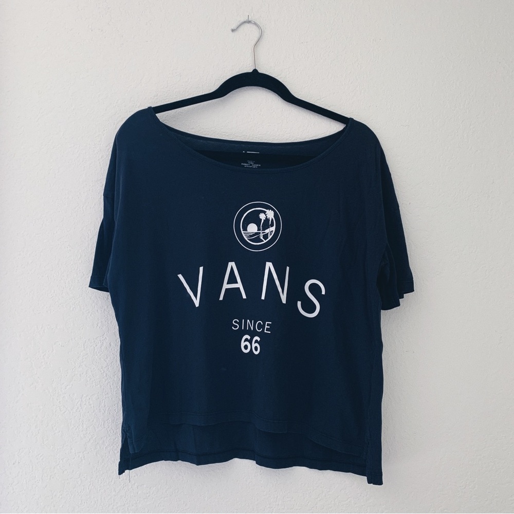 ❌SOLD❌Vans crop top